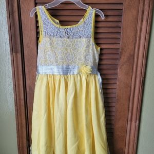 Yellow dress size girl size 14